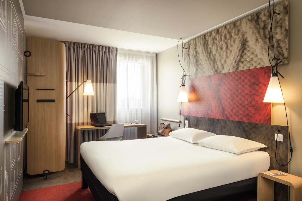 Ibis Paris Gare Montparnasse 15Eme Hotel Exterior foto